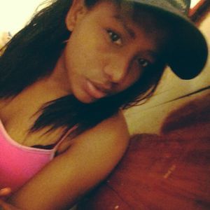 Meet your Posher, Nena